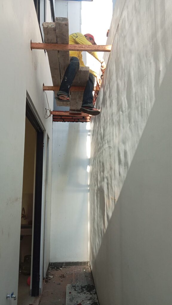 Jasa Renovasi Rumah di Malang __ Jasa Renovasi Rumah di Malang Raya __ Jasa Renovasi Rumah Terdekat __ Renovasi Rumah Subsidi – Renovasi Rumah Bagian Depan - Renovasi Rumah Minimalis – Renovasi Rumah Sederhana